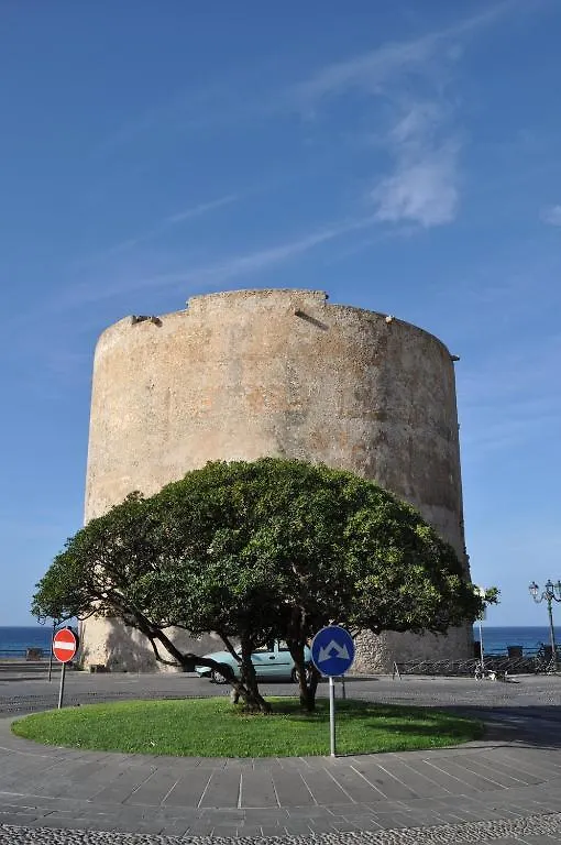Apartment Spinnaker Holidays Alghero Italy