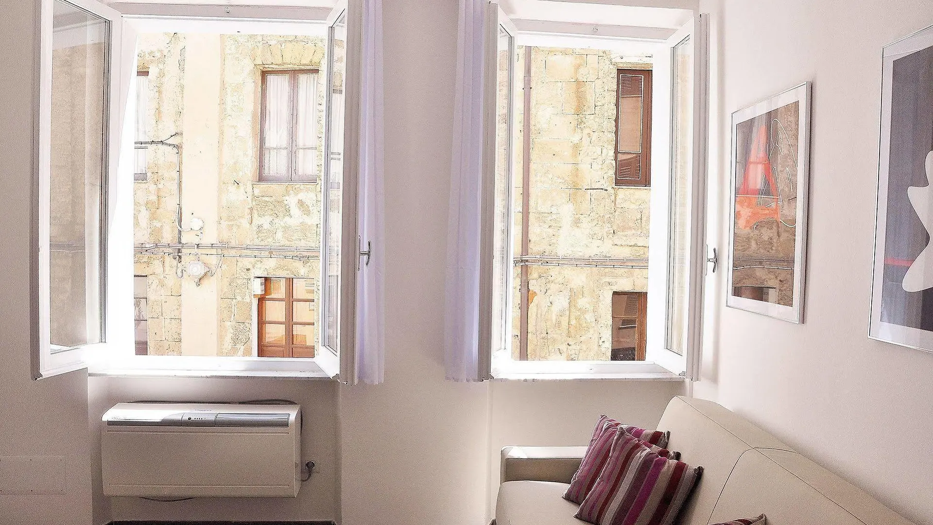 Spinnaker Holidays Alghero Apartment